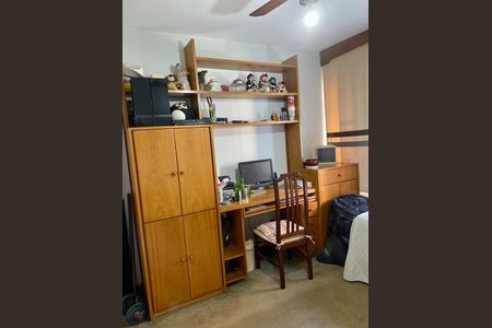 Apartamento à venda com 141m², 3 quartos e 1 vagaQuarto