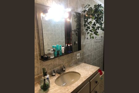 Apartamento à venda com 141m², 3 quartos e 1 vagaBanheiro