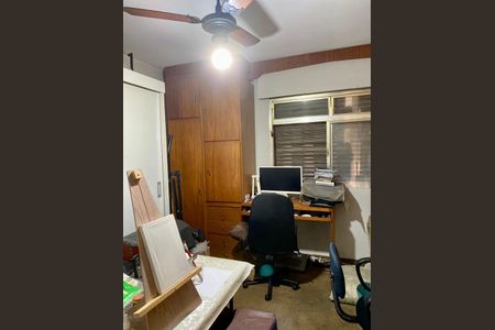 Apartamento à venda com 141m², 3 quartos e 1 vagaEscritório