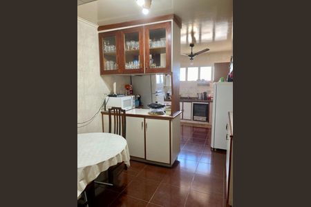 Apartamento à venda com 141m², 3 quartos e 1 vagaCozinha