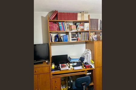 Apartamento à venda com 141m², 3 quartos e 1 vagaEscritório