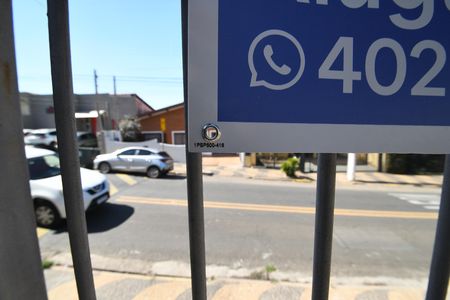 Placa de casa para alugar com 1 quarto, 40m² em Jardim Proença, Campinas