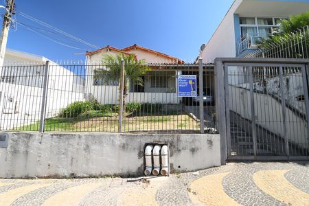 Fachada  de casa para alugar com 1 quarto, 40m² em Jardim Proença, Campinas
