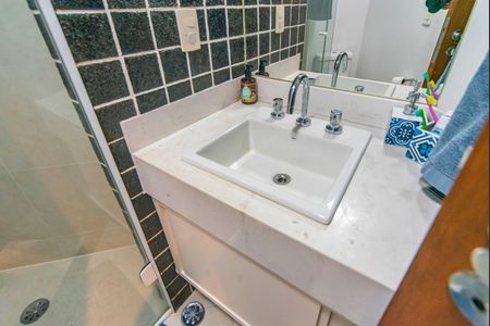 Banheiro Social de apartamento à venda com 3 quartos, 160m² em Jardim Bela Vista, Santo André