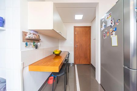 Apartamento à venda com 160m², 3 quartos e 3 vagas Apartamento à venda com 160m², 3 quartos e 3 vagasCozinha