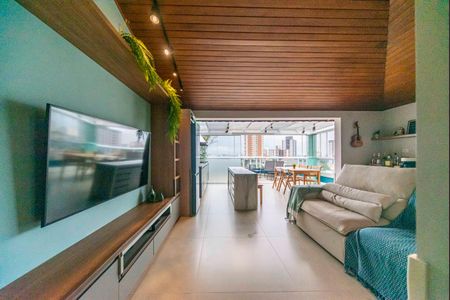 Apartamento à venda com 160m², 3 quartos e 3 vagas Apartamento à venda com 160m², 3 quartos e 3 vagasCobertura