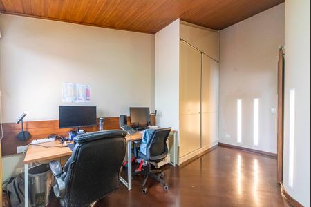 Apartamento à venda com 160m², 3 quartos e 3 vagas Apartamento à venda com 160m², 3 quartos e 3 vagasQuarto 3