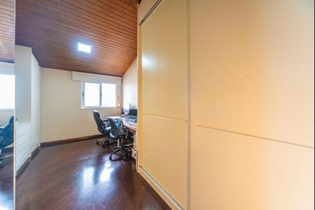 Apartamento à venda com 160m², 3 quartos e 3 vagas Apartamento à venda com 160m², 3 quartos e 3 vagasQuarto 3