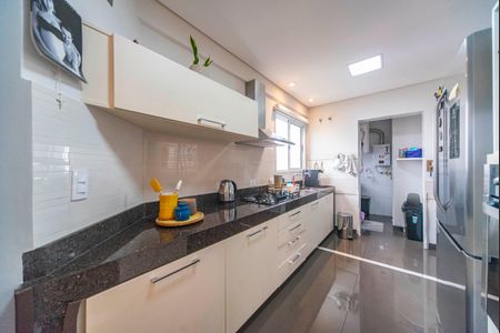 Apartamento à venda com 160m², 3 quartos e 3 vagas Apartamento à venda com 160m², 3 quartos e 3 vagasCozinha