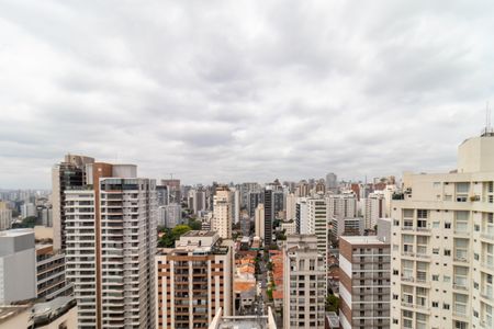 Apartamento à venda com 190m², 4 quartos e 3 vagas Apartamento à venda com 190m², 4 quartos e 3 vagasVaranda da Suíte 3