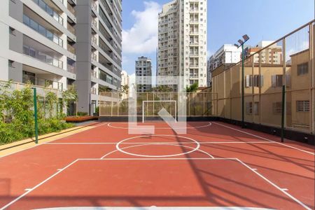 Apartamento à venda com 190m², 4 quartos e 3 vagas Apartamento à venda com 190m², 4 quartos e 3 vagasÁrea comum - Quadra Poliesportiva