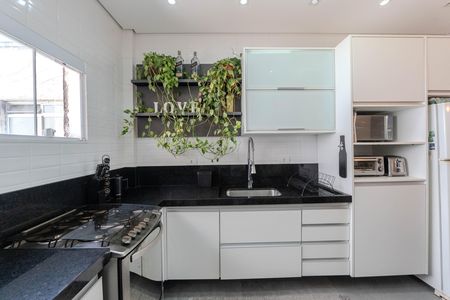 Apartamento para alugar com 85m², 2 quartos e 1 vaga Apartamento para alugar com 85m², 2 quartos e 1 vagaCozinha