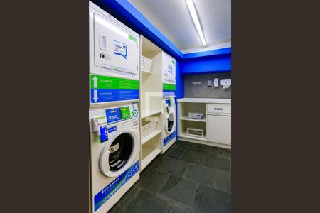 Apartamento à venda com 77m², 3 quartos e 1 vagaÁrea comum - lavanderia 