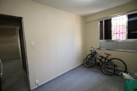 Quarto 2 de apartamento para alugar com 2 quartos, 52m² em Irajá, Rio de Janeiro