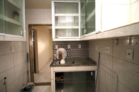 Apartamento à venda com 52m², 2 quartos e 1 vagaCozinha