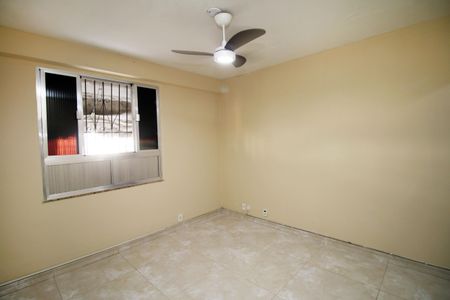 Sala de apartamento para alugar com 2 quartos, 52m² em Irajá, Rio de Janeiro