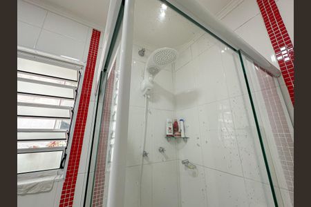 Casa à venda com 218m², 3 quartos e 1 vagaBanheiro 1