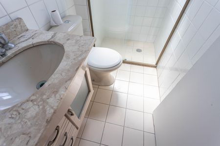 Banheiro Social de apartamento para alugar com 2 quartos, 50m² em Centro, Diadema