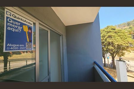 Apartamento para alugar com 56m², 2 quartos e 1 vagaPlaca