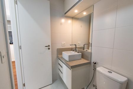 Apartamento à venda com 68m², 2 quartos e 2 vagas Apartamento à venda com 68m², 2 quartos e 2 vagasBanheiro