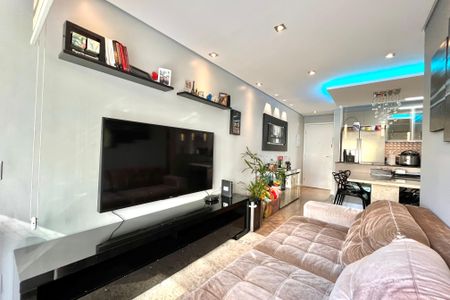 Apartamento à venda com 56m², 2 quartos e 1 vagaSala