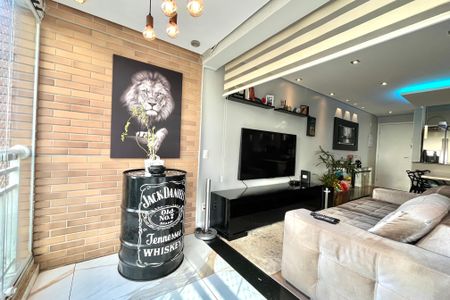 Apartamento à venda com 56m², 2 quartos e 1 vagaVaranda