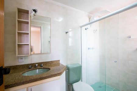 Apartamento para alugar com 100m², 3 quartos e 2 vagasBanheiro do quarto 1