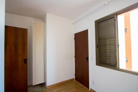 Apartamento para alugar com 100m², 3 quartos e 2 vagasQuarto 2