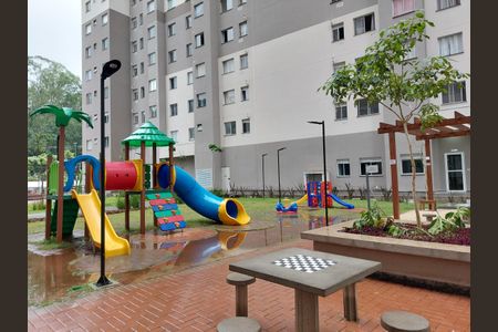 Apartamento à venda com 36m², 2 quartos e sem vagaÁrea comum - Playground