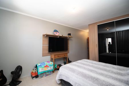 Casa à venda com 150m², 3 quartos e 3 vagasSuíte