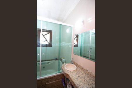 Casa à venda com 150m², 3 quartos e 3 vagasBanheiro da Suíte