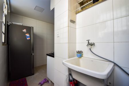 Apartamento à venda com 75m², 3 quartos e sem vagaÁrea de Serviço