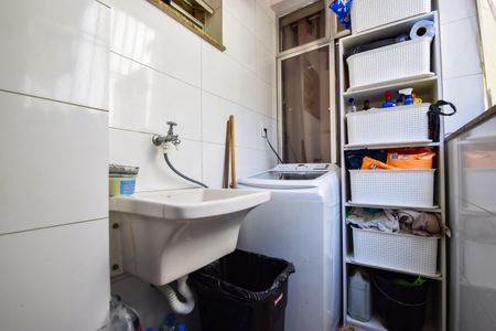 Apartamento à venda com 75m², 3 quartos e sem vagaÁrea de Serviço