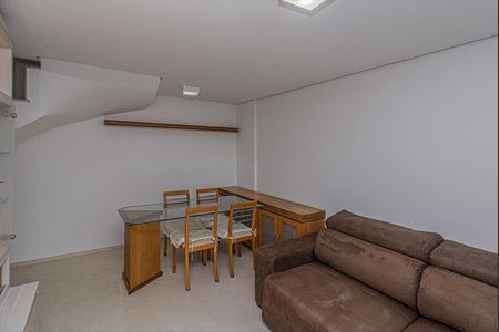 Sala de apartamento para alugar com 2 quartos, 79m² em Paraíso, São Paulo