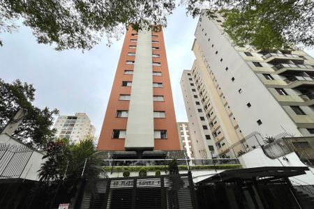 Apartamento à venda com 133m², 4 quartos e 2 vagasFachada