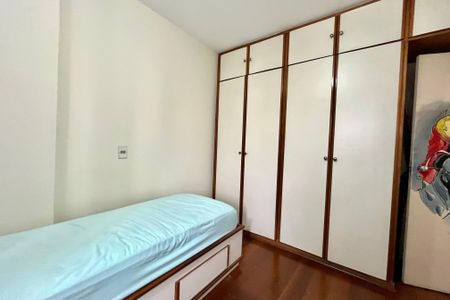Apartamento à venda com 133m², 4 quartos e 2 vagasQuarto 1