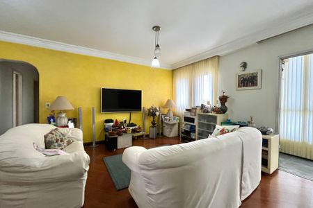 Apartamento à venda com 133m², 4 quartos e 2 vagasSala