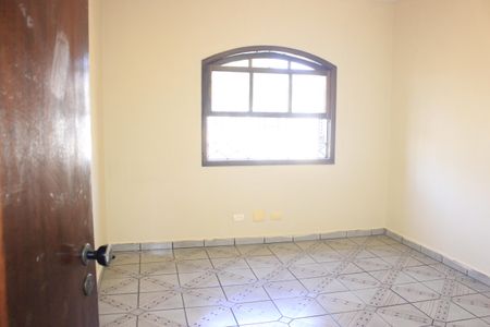 Casa à venda com 400m², 4 quartos e 5 vagasQuarto 2