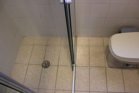 Casa à venda com 400m², 4 quartos e 5 vagasBanheiro 2