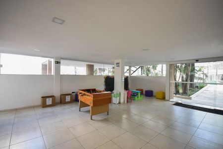 Apartamento à venda com 96m², 4 quartos e 1 vaga Apartamento à venda com 96m², 4 quartos e 1 vagaÁrea comum