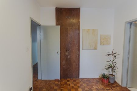 Apartamento à venda com 106m², 3 quartos e 1 vagaArmário da Suíte