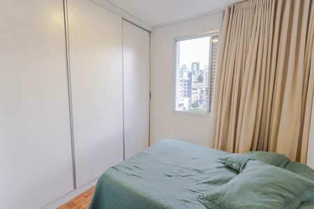 Apartamento à venda com 106m², 3 quartos e 1 vagaQuarto 2
