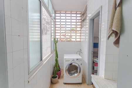 Apartamento à venda com 106m², 3 quartos e 1 vagaÁrea de Serviço