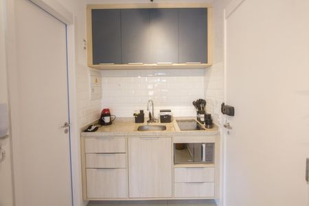 Studio para alugar com 25m², 1 quarto e sem vaga Studio para alugar com 25m², 1 quarto e sem vagaCozinha