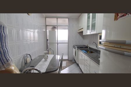 Apartamento à venda com 62m², 2 quartos e 1 vagaCozinha