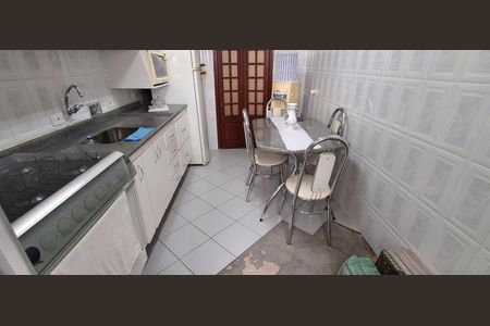 Apartamento à venda com 62m², 2 quartos e 1 vagaCozinha