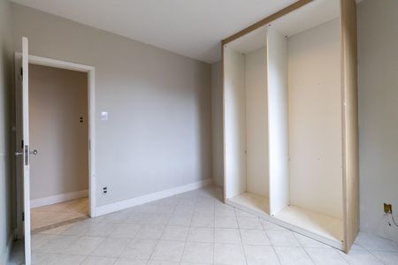Apartamento à venda com 75m², 2 quartos e 1 vaga Apartamento à venda com 75m², 2 quartos e 1 vagaQuarto 1