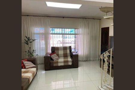 Casa à venda com 3 quartos, 167m² em Vila Carrão, São Paulo