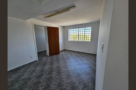 Casa à venda com 4 quartos, 140m² em Jardim Peri Peri, São Paulo