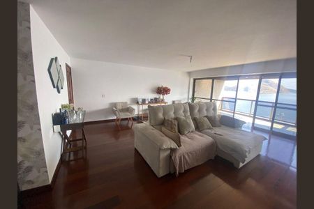Apartamento à venda com 4 quartos, 280m² em Ingá, Niterói